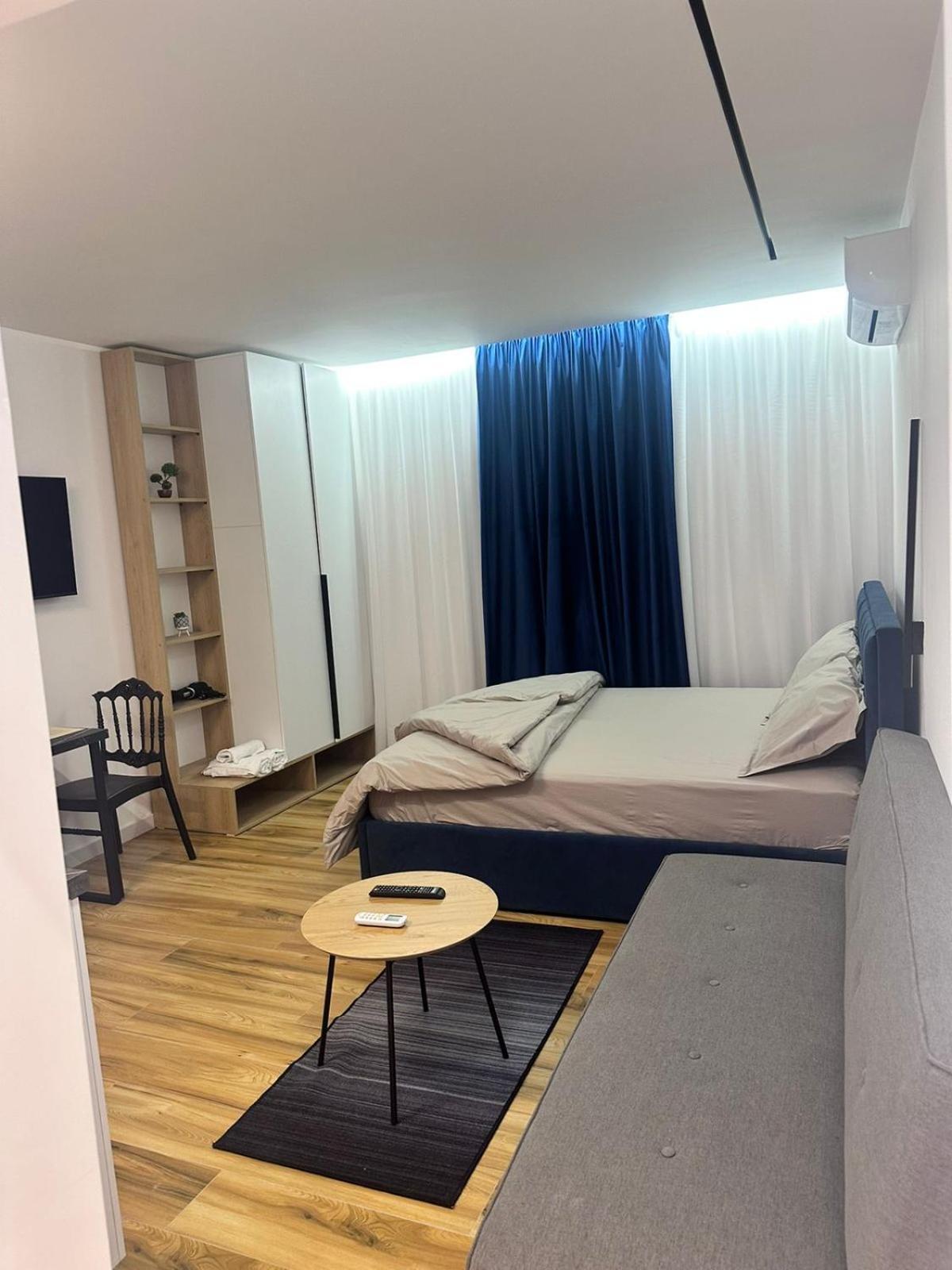 Modern Central Apartments Тирана Екстериор снимка